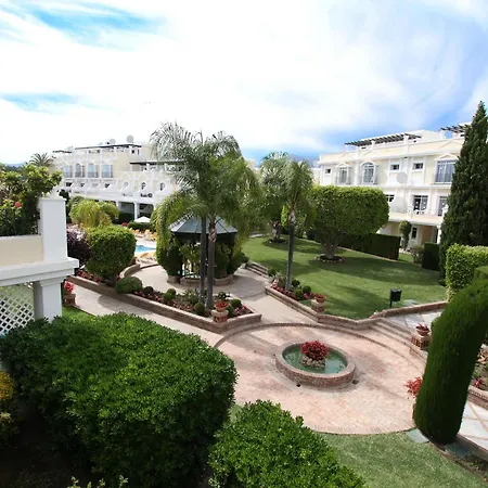 Apartamento Spacious 2 Bed Duplex In Aloha Gardens Close To Puerto Banus